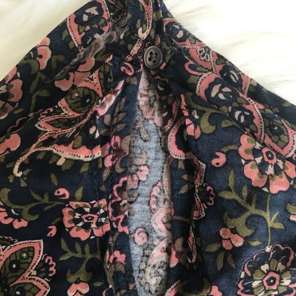 Loft ruffle mixed media paisley top nwt - Picture 8 of 8